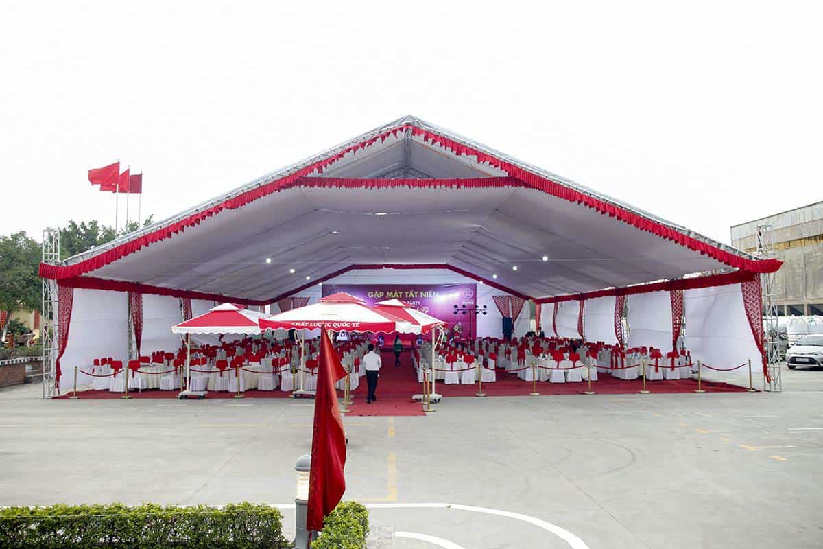 nha-bat-khong-gian